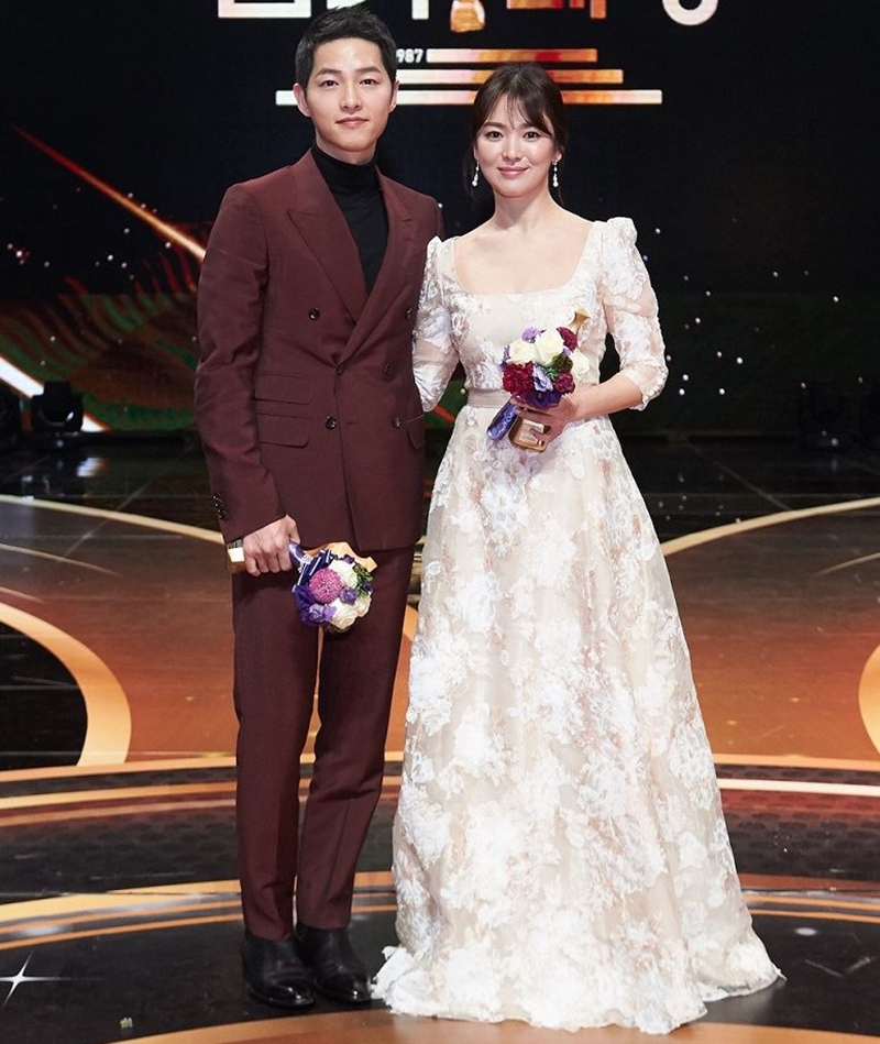 20173110_dam_cuoi_song_hye_kyo_song_joong_ki_deponline_02