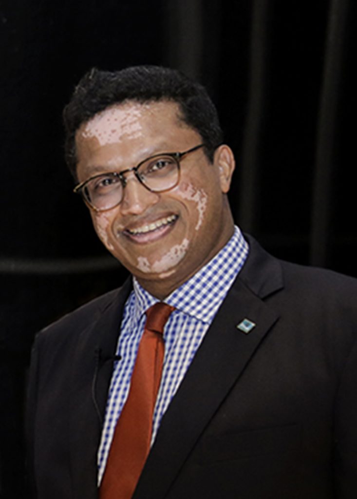 Ông Dilhan Fernando