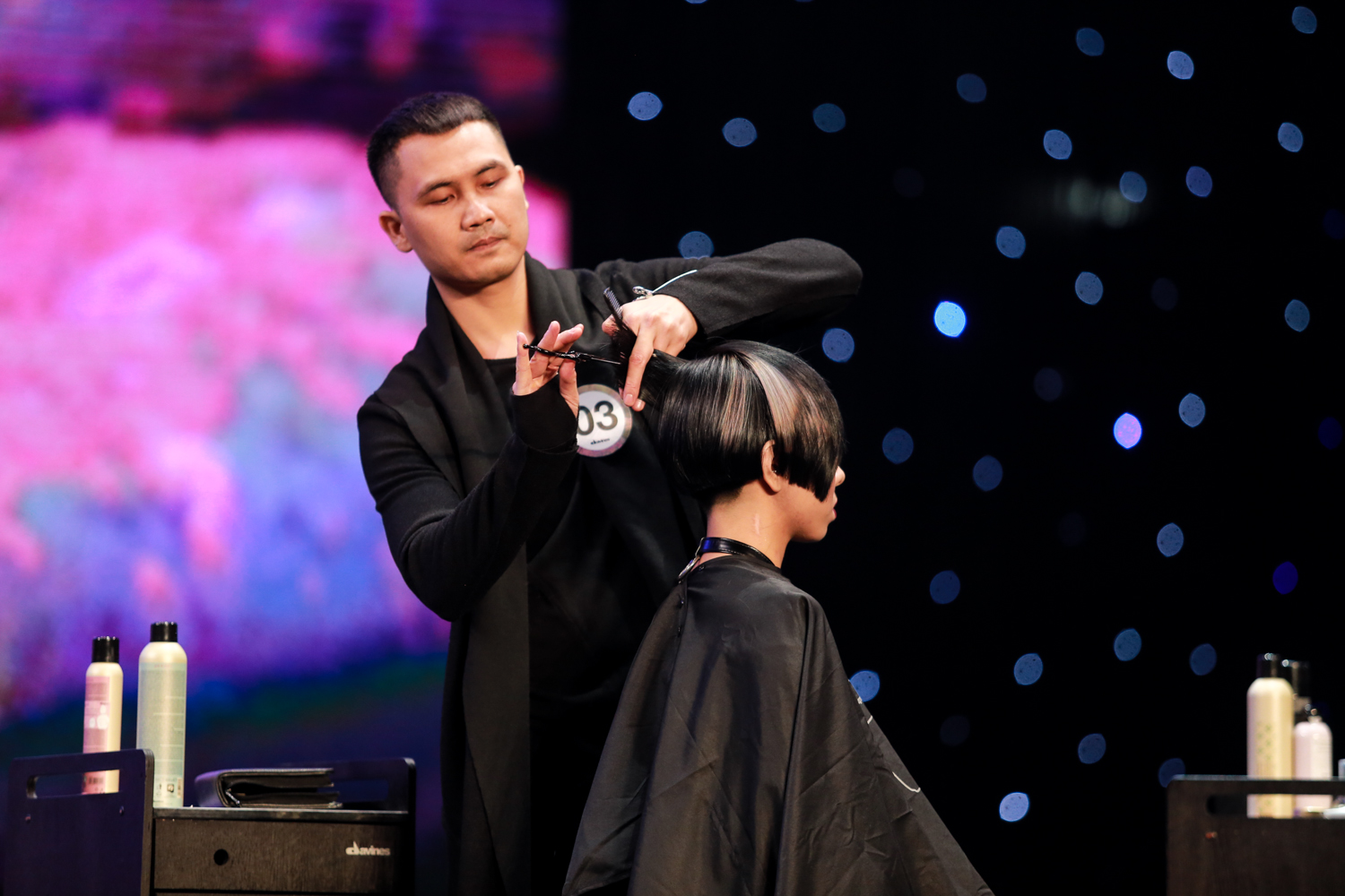 Trong khuôn khổ cuộc thi Vietnam Hair Style Contest 2017,Best stylist - Giải nhất được trao cho Nguyễn Minh Tâm.