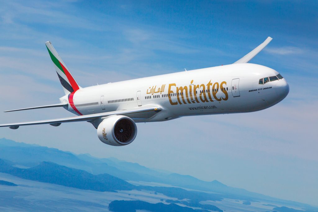 Emirates sử dụng máy bay Boeing 777-300ER cho các chuyến bay từ Hà nội và TP.HCM