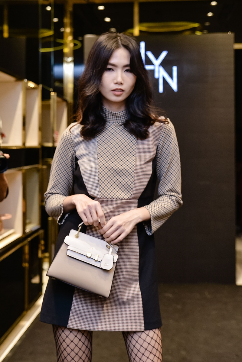 Cũng trong sự kiện khai trương, LYN đã giới thiệu đến các tín đồ thời trang Việt Nam bộ sưu tập Thu Đông mới nhất của hãng mang tên ‘Dazzling Dreams’.