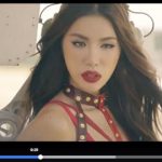 Video hậu trường chụp bikini nóng bỏng của Minh Tú và “hotgirl” Celine Farach