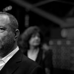 Giữa cơn “bão đen” ở Quả cầu vàng 2018, “ông trùm” quấy rối Harvey Weinstein lẩn trốn khỏi Hollywood
