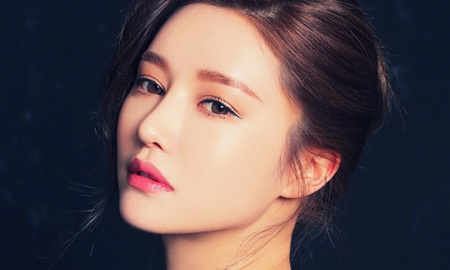 “Cloudless skin” là tiêu chuẩn làn da kiểu Hàn Quốc lên ngôi trong năm 2018