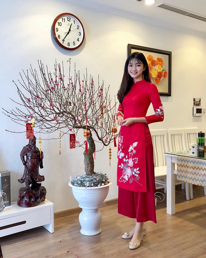 201819_my_nhan_viet_xung_xinh_ao_dai_ngay_tet_deponline_10