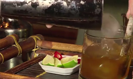 Độc đáo món cocktail nổi tiếng với hương vị… phở Việt