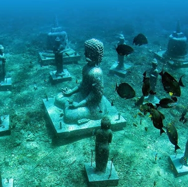 Đến Bali (Indonesia) truy tìm “Giọt Nước Mắt Quỷ” và vườn tượng Phật dưới đáy đại dương