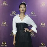 Quán quân Vietnam’s Next Top Model Trang Khiếu khoe eo thon sau khi bí mật sinh con