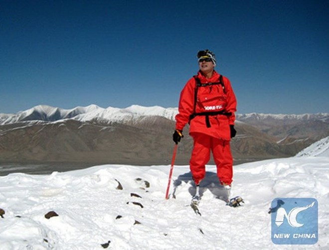 Cụt 2 chân, nhà leo núi 69 tuổi vẫn chinh phục thành công đỉnh Everest