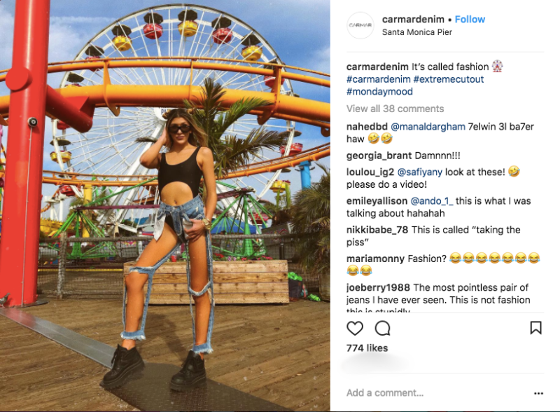 Cư dân mạng ồ ạt vào comment trong hình ảnh quảng bá sản phẩm quần jeans của CARMAR Denim trên Instagram. 