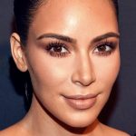 Bạn có tò mò về bộ mỹ phẩm dưỡng da trị giá hơn 100 triệu của Kim Kardashian?