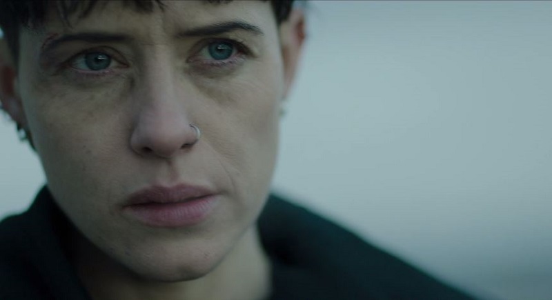 Khán giả có dịp hội ngộ với nữ hacker lập dị Lisbeth Salander (do Claire Foy thủ vai)