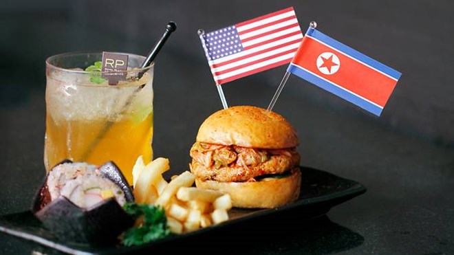 Singapore: “Bùng nổ” các dịch vụ “ăn theo” hội nghị Mỹ-Triều