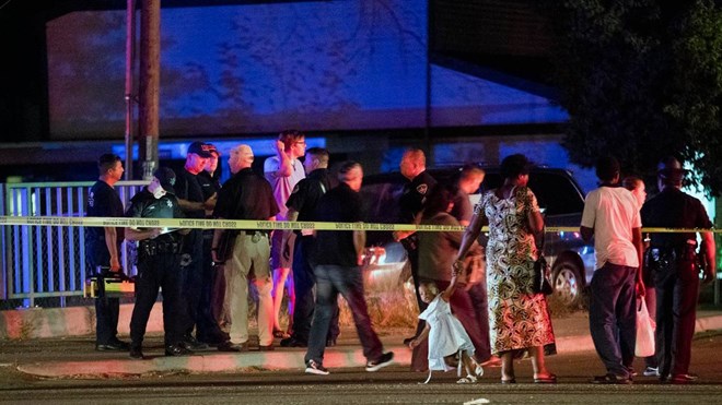Cảnh sát Mỹ bắt nghi phạm dùng dao tấn công 9 người