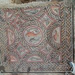 Phát lộ bức tranh khảm có niên đại 1.700 năm tuổi ở Israel