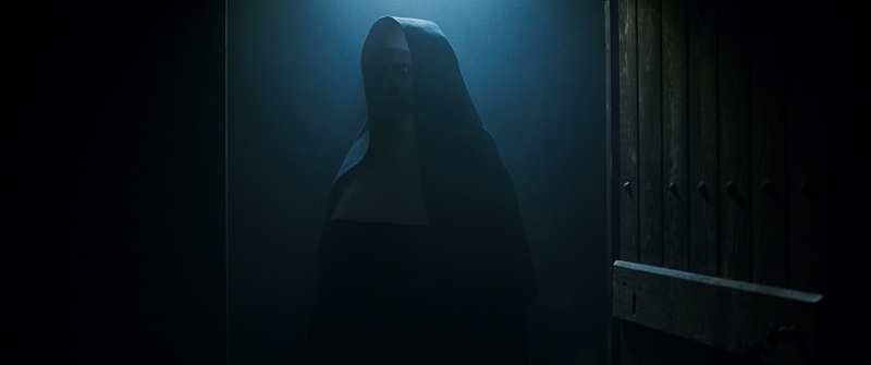 Valak trở lại đáng sợ gấp nhiều lần trong “The Nun”.