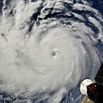 Mỹ ứng phó bão Florence: Thủ đô Washington lần đầu dùng đê chắn lũ