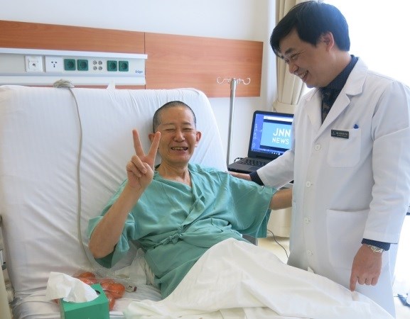 Dùng robot “trị” ung thư tiền liệt tuyến cho bệnh nhân người Nhật