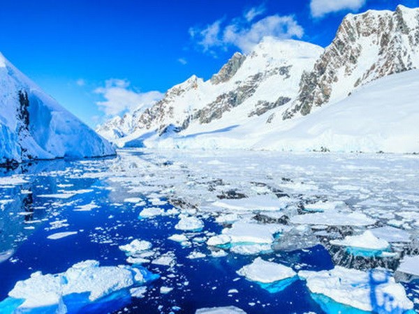 Nguy cơ tan băng ở Nam Cực ngay cả khi nhiệt độ tăng vừa phải