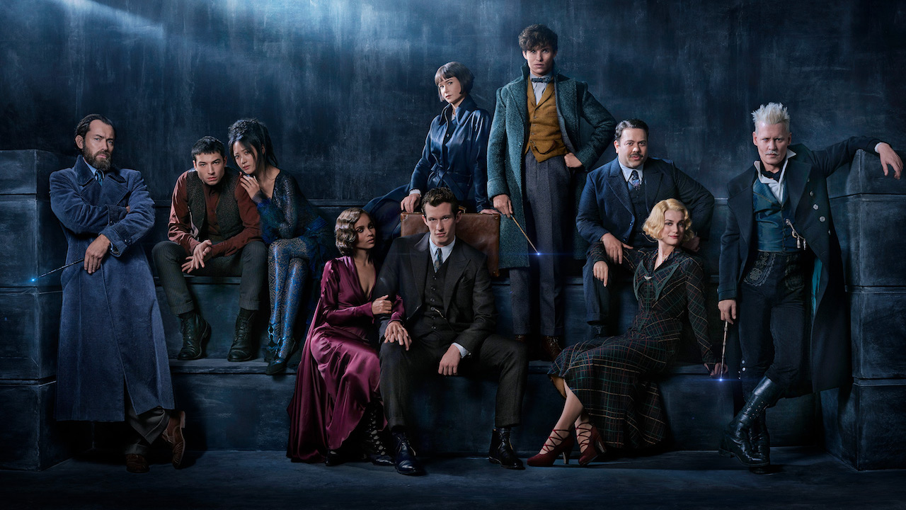 Claudia Kim with the cast of "Fantastic Beasts: The Crimes of Grindelwald"