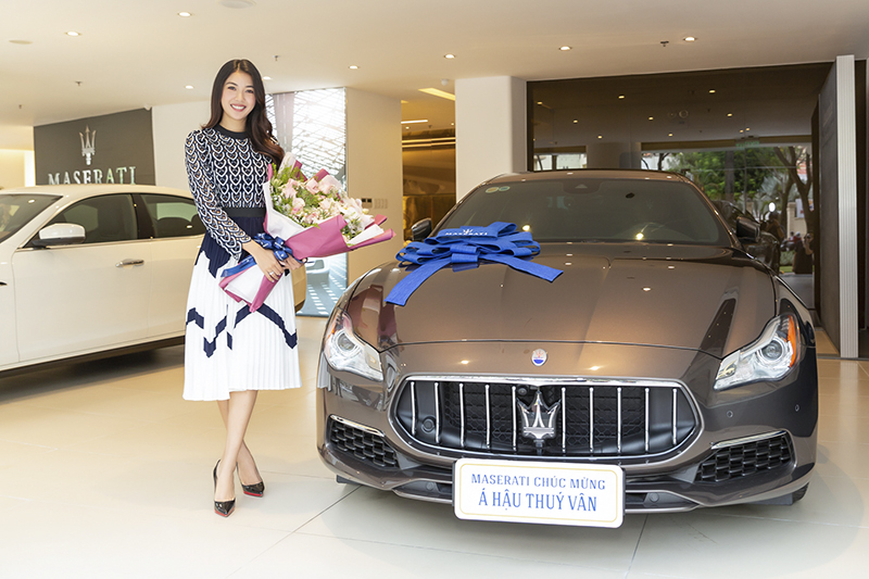Á hậu Thúy Vân tậu xế sang Maserati có nội thất lụa Zegna gần 8 tỷ đồng