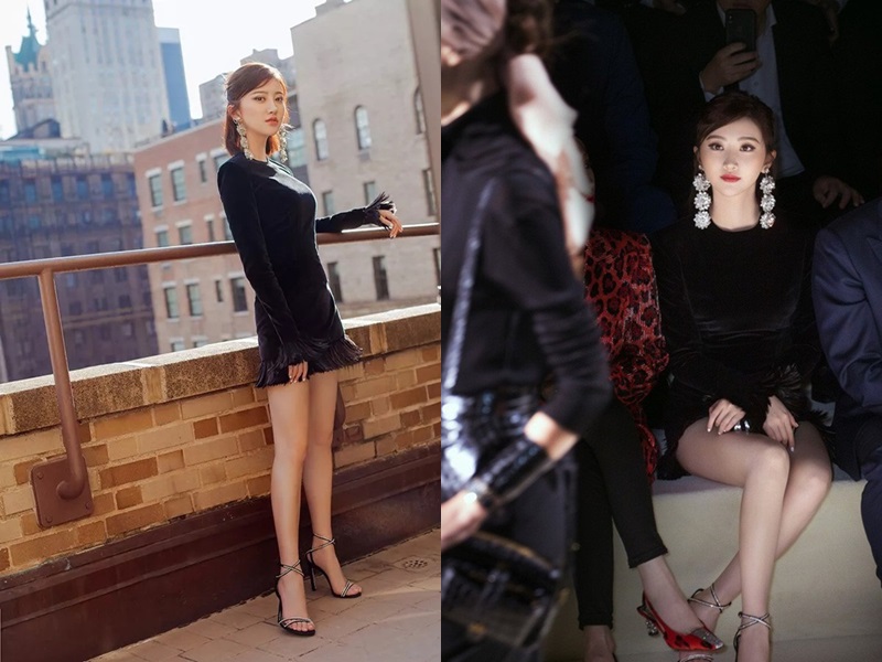 Trong khi đó, nữ diễn viên Cảnh Điềm lại chọn kiểu trang phục an toàn là váy đen phom ngắn của Tom Ford.
