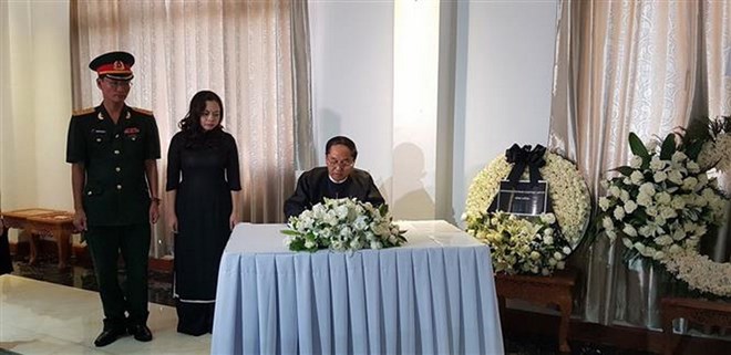 Lễ viếng, mở sổ tang Chủ tịch nước Trần Đại Quang ở Myanmar, Hàn Quốc