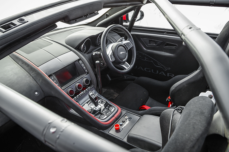 jaguar_f-type_rally_13_121118