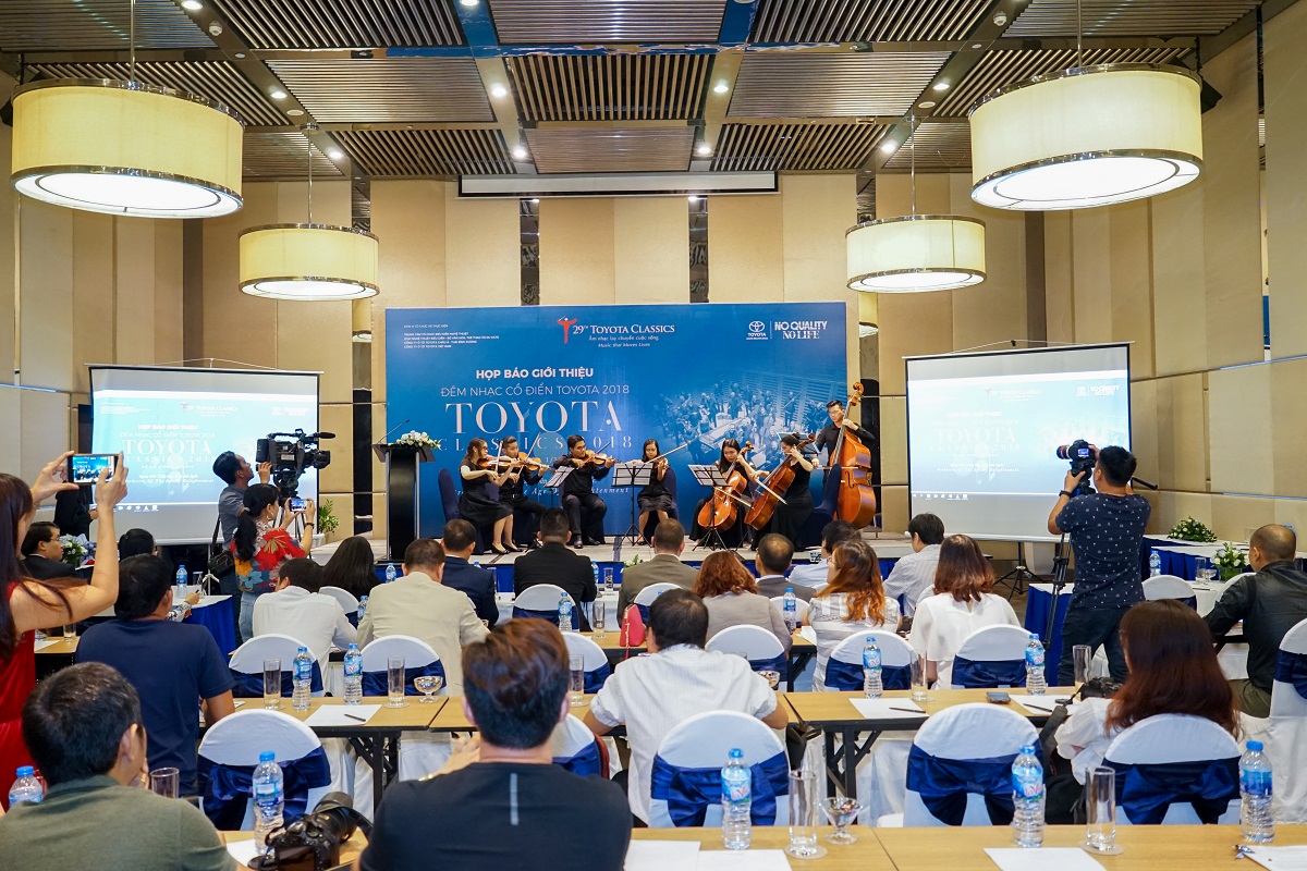 Không gian buổi họp báo công bố Đêm hòa nhạc Toyota 2018. 