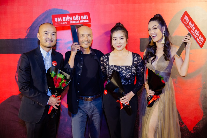 Đạo diễn Nguyễn Đức Minh, diễn viên Long Nguyễn, Thiên Hương Nguyễn và Isabelle Du