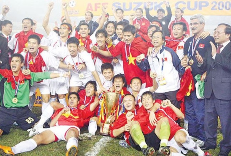Hình ảnh Tuyển Việt Nam vô địch AFF Cup 2008 (Nguồn CTV)