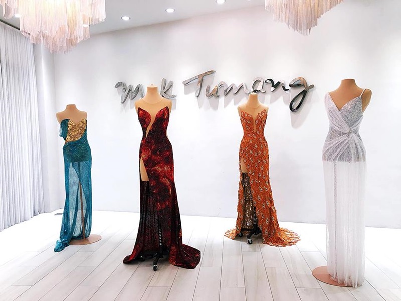NTK Mak Tumang là người đã tạo ra những thiết kế đầm dạ hội cho Catriona Gray.