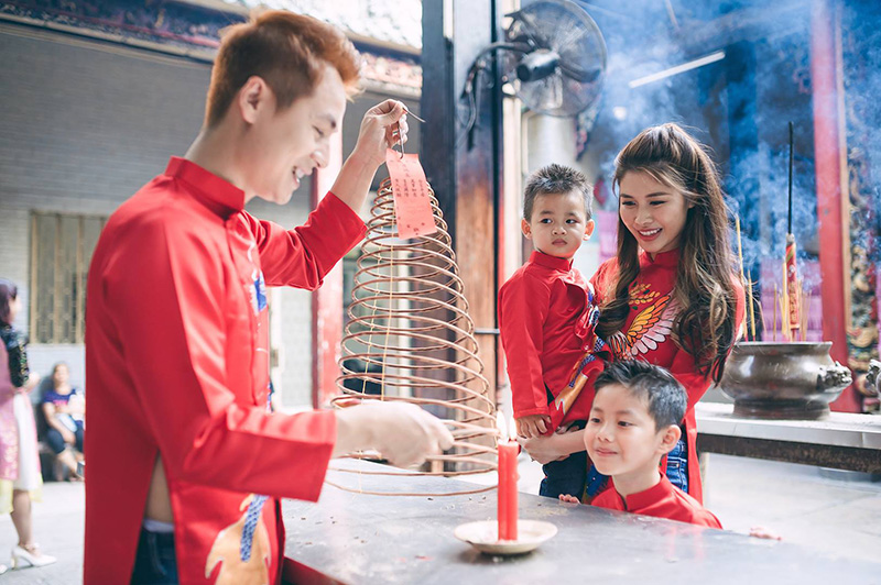 ca-nha-di-chua-dau-nam-2018_4