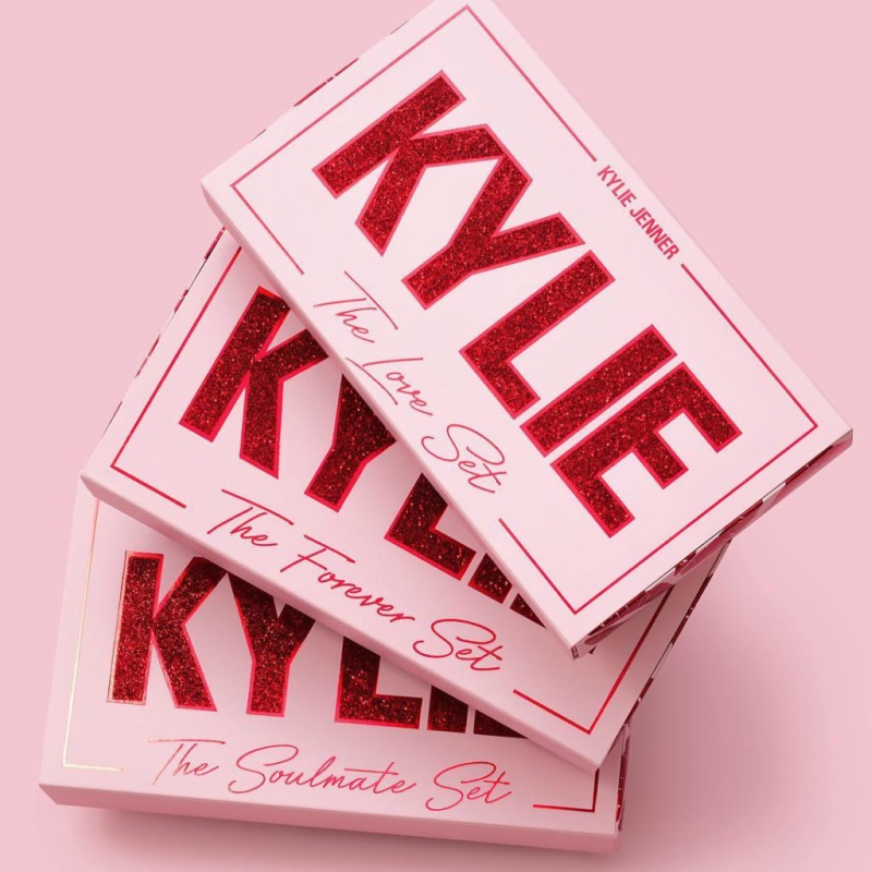 kylie-cosmetics-valentine-2019-3-1024x1024