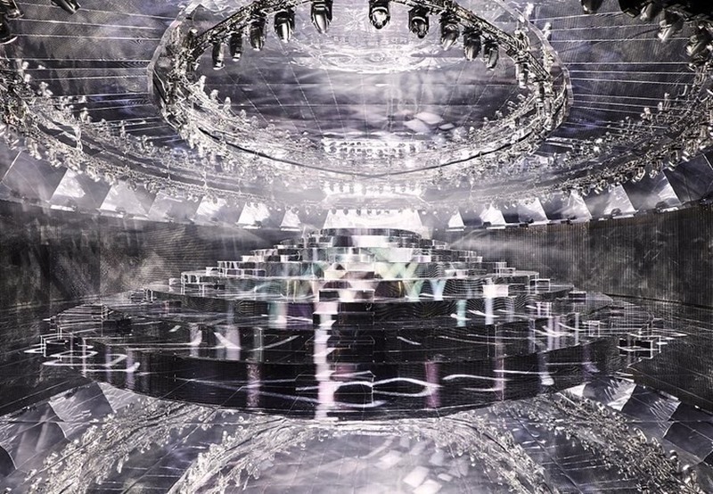 Sân khấu hoành tráng của show Gucci Thu Đông 2019.
