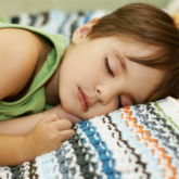 Nghiên cứu mới: Trẻ ngủ không đủ giấc sẽ tăng nguy cơ bị béo phì