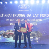NTK Công Trí và ca sĩ Trọng Hiếu Idol hào hứng với giải thưởng mới dành cho quý ông Việt