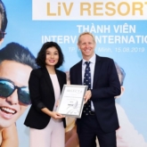 Erin Stern – Nữ hoàng của làng thể hình thế giới giành chiến thắng tại Musclecontest Việt Nam