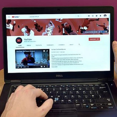 YouTube bắt đầu xóa video có nội dung bạo lực nhắm vào trẻ em