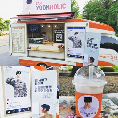 Tặng nhau “xe cà phê”: nét văn hóa đáng yêu của nghệ sĩ Hàn