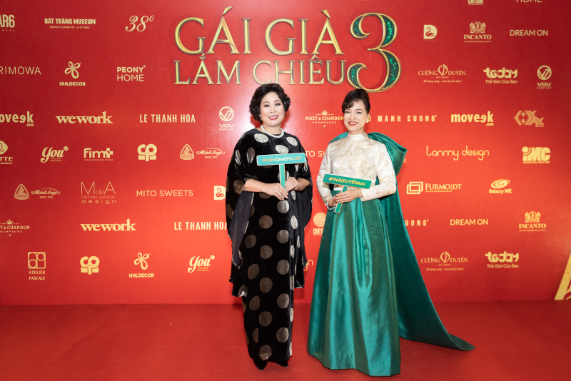 gái già lắm chiêu 3 premiere 3