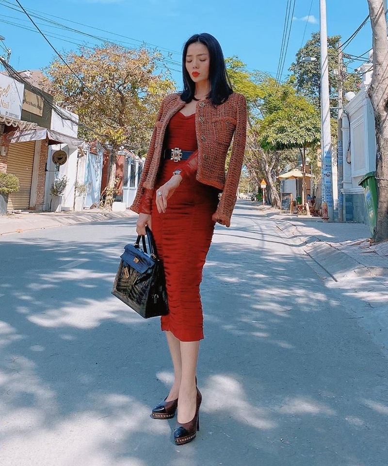 street-style-sao-Viet-nhung-ngay-cuoi-cung-nam-2019-DepOnline-16