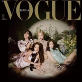 BLACKPINK trở thành nhóm nhạc nữ đầu tiên lên bìa tạp chí Vogue Hàn Quốc