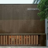 Hermès vượt qua mọi rào cản và giới hạn mang đến BST Xuân Hè 2021 dành cho nam