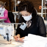 BOSS ra mắt dòng sản phẩm suit “thuần chay” cho nam, giới thiệu dòng sản phẩm Traceable Wool cho nữ
