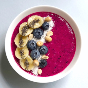 “Refresh” cơ thể khỏi những ngày nắng nóng với công thức Smoothie Bowl bổ dưỡng