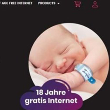 Đặt tên con gái theo tên công ty Internet để dùng mạng miễn phí 18 năm