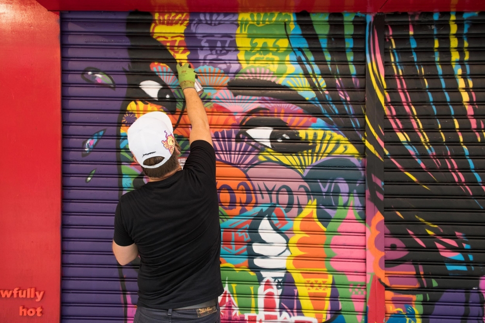 Có một Hong Kong tràn ngập màu sắc với những tác phẩm đường phố bắt mắt
