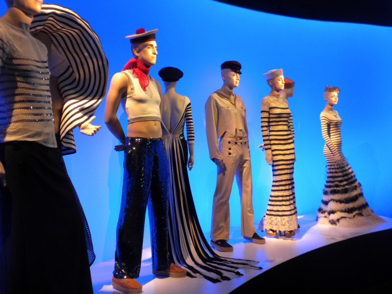 jean paul gaultier tro lai voi ready to wear - 1