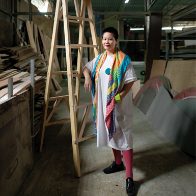 Phan Linh: Người nghệ sĩ đứng sau những ô cửa sổ của Hermès Việt Nam
